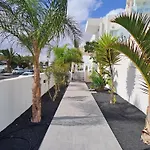 Luxury Sea View Senator Lanzarote Appartamento *