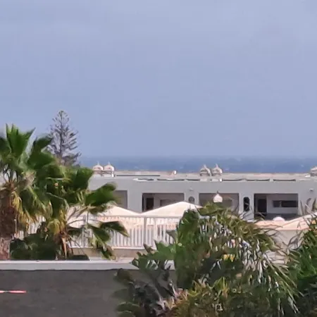 Luxury Sea View Senator Lanzarote Apartament *