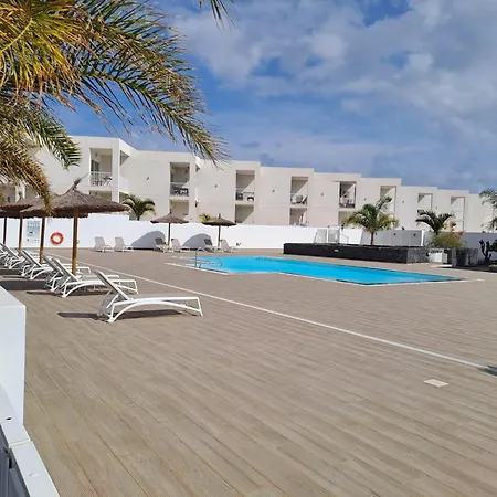 Luxury Sea View Senator Lanzarote * 科斯塔特吉塞