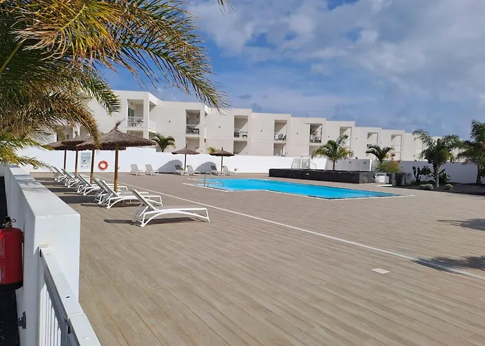 Luxury Sea View Senator Lanzarote * קוסטה טגוויסה
